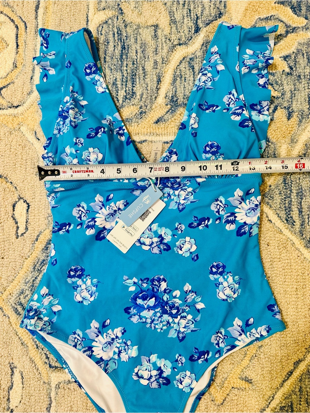 NWT Cupshe 1 Piece SwimSuit L Blue White Floral Swim Beach Vacation Tropical - Picture 3 of 11
